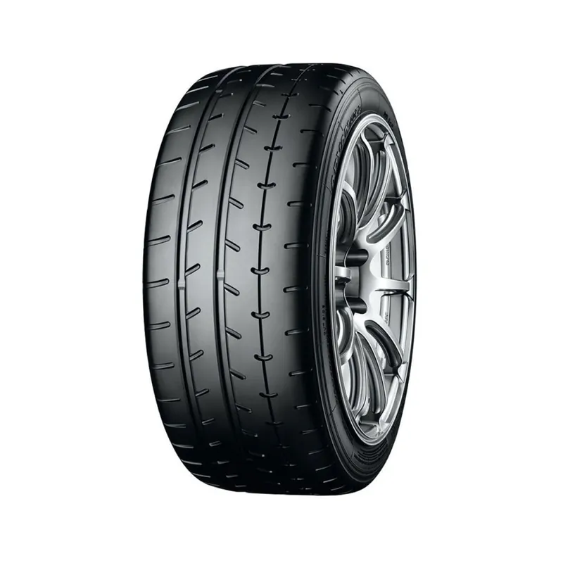 Quantità Limitata 265/40 R18 101 Y Yokohama Advan A052