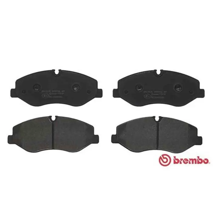 Kit pastiglie freno, Freno a disco P 50 129 BREMBO per MERCEDES-BENZ Offerta